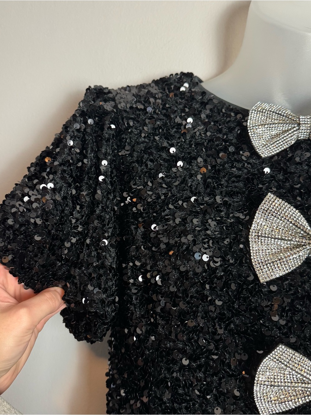 Vici Xenia Black Sequin Bow Embellished Mini Dress Size Large - Picture 7 of 14